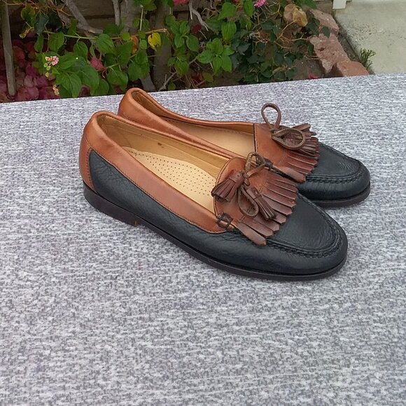 Cole Haan Men's Leather Loafers Size 7D Preppy Two-Toned Tassles Academia - Picture 4 of 9